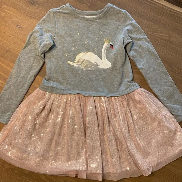 Bundle of 9 - Girls size 7 - Picture 2 of 15